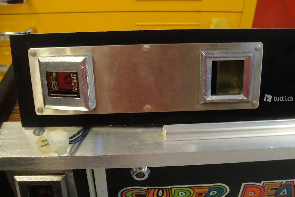  Geldspielautomat Super Deal mit 2. Logic