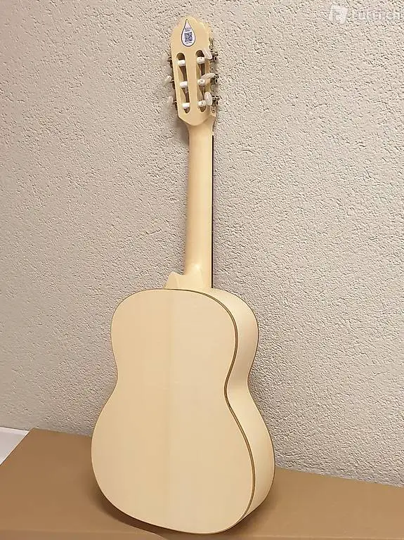  Kindergitarre PRO NATURA 1/2-tel Modell mit massiver Decke
