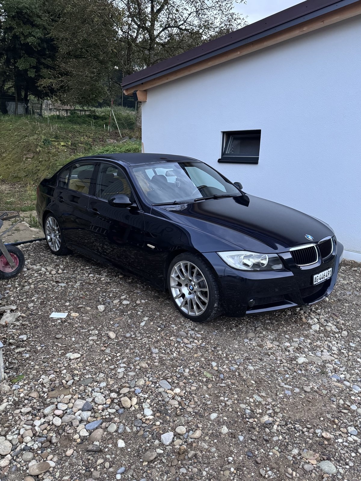 BMW 3er Reihe E90 320si BMW 3er Reihe E90 320si