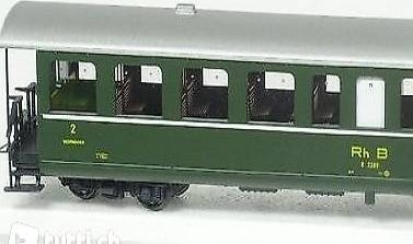  STL 2201/9 Plattformwagen RhB 2Kl. grün H0m