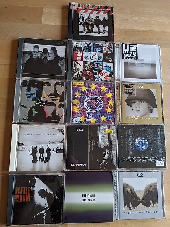 viele U2 CDs - super Sammlung!