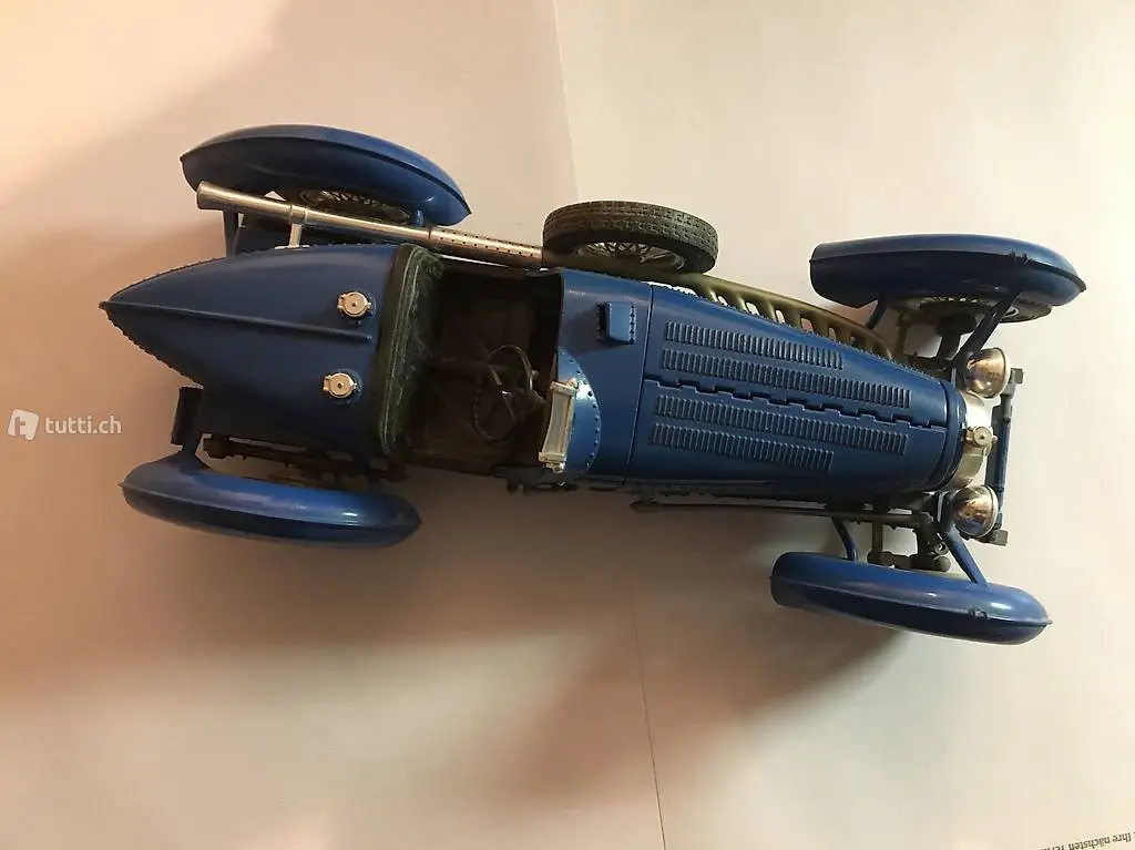 Modell Auto Bugatti
