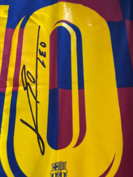 Lionel Messi Barcelona Trikot signiert