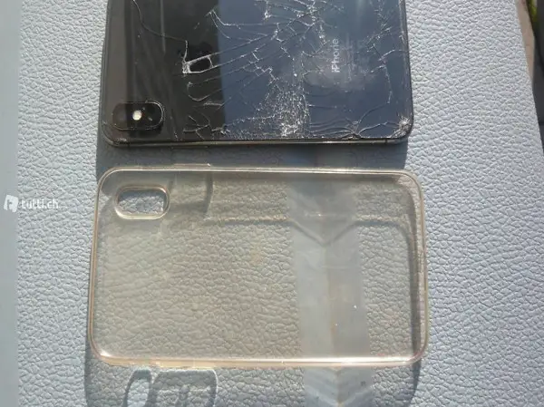 iPhone X 64 GB Glas Kaput Vorne und Hinten sonst IO