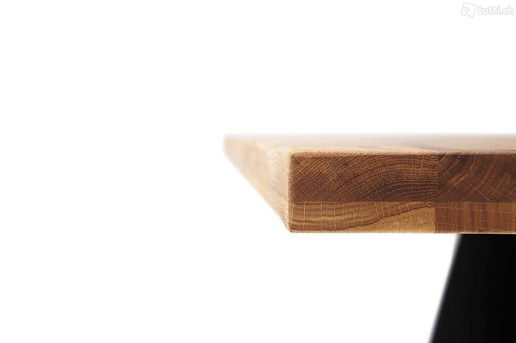  Massivholztisch GOA mit Metallwangen schräg 200 x 100 cm
