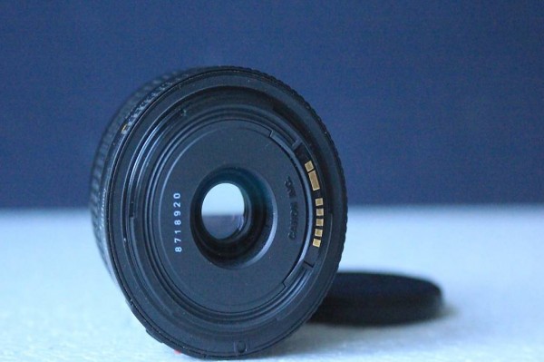 Canon EF III 4-5.6/35-80mm Zoom Mit Objektivdeckel.