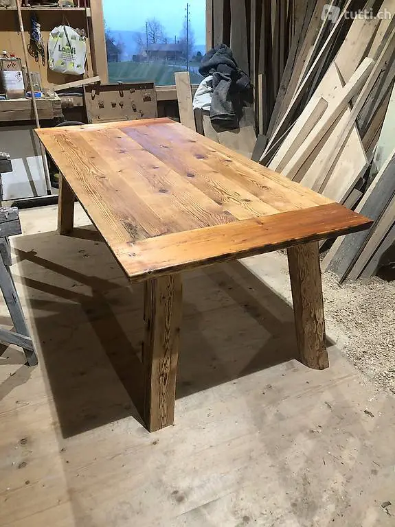 Tisch aus Altholz, Altholztisch, Massivholz