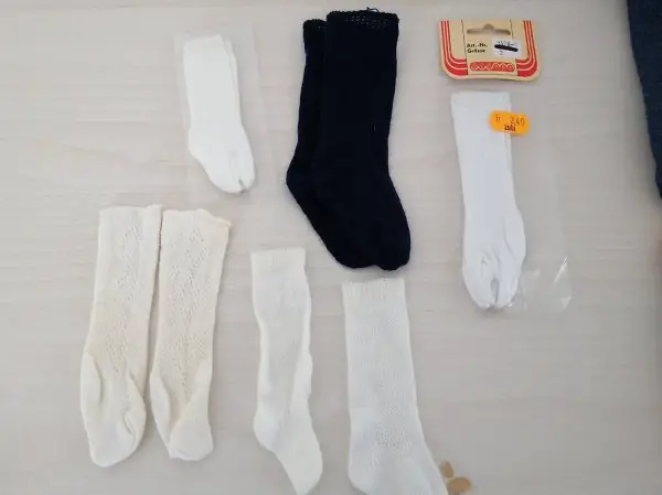 Socken für Puppen