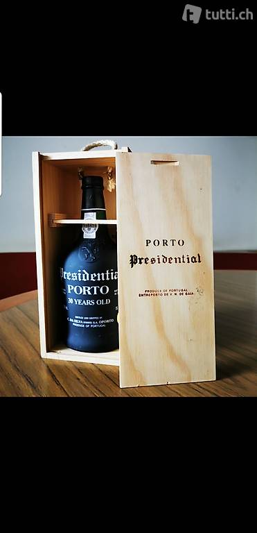 Porto Presidential 30 years old in der Holzkiste