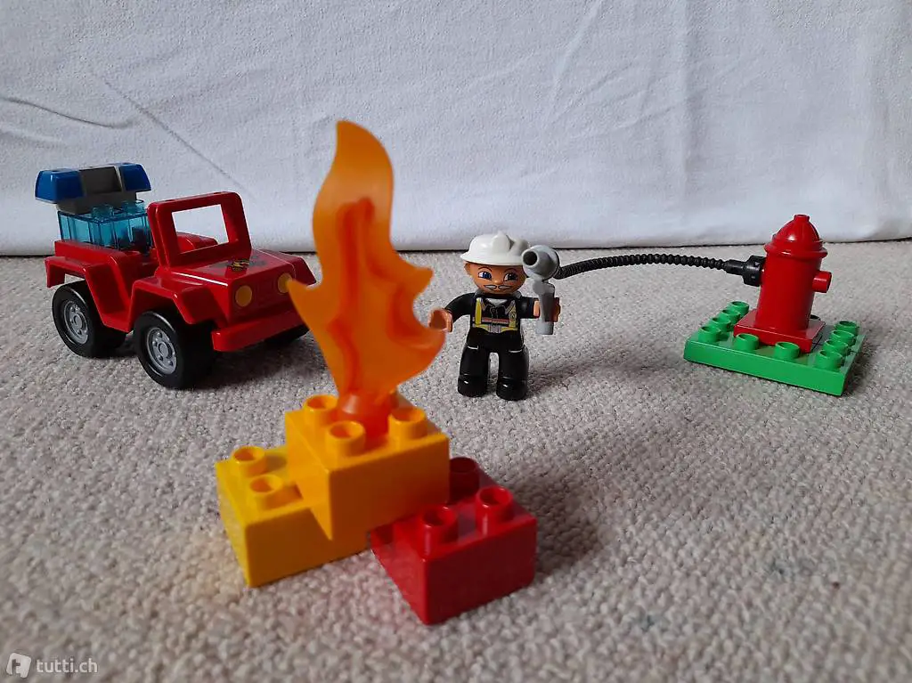 Lego Duplo Feuerwehrmann im Einsatz