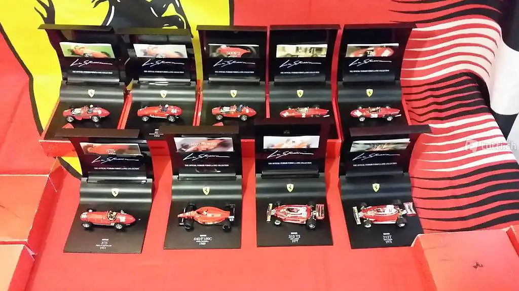 Ferrari (La Storia) Modelle im Massstab 1:43 in OVP an