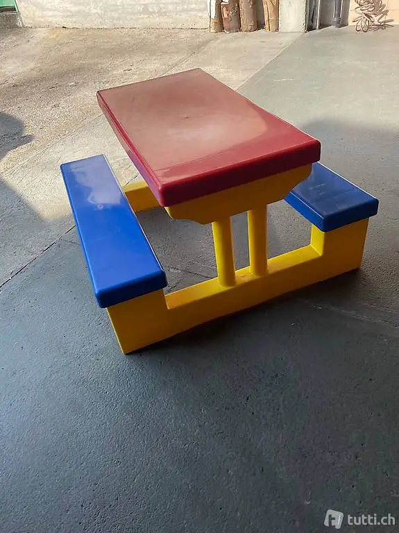 Tavolino da gioco per bambini