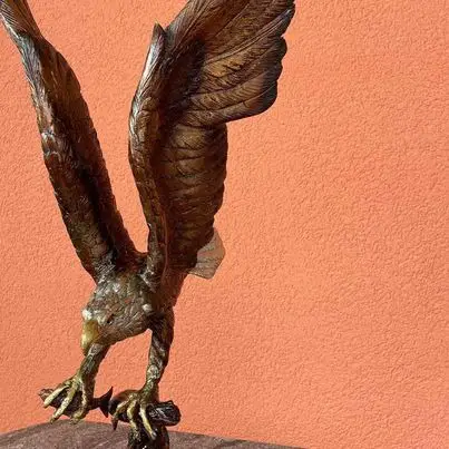 Bronze Adler Skulptur