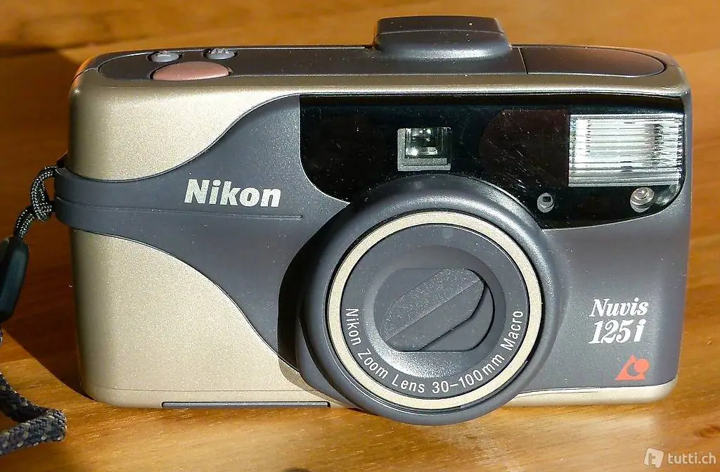 Nikon Nuvis 125i neu état neuf