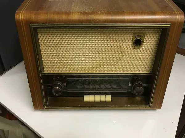  Radio