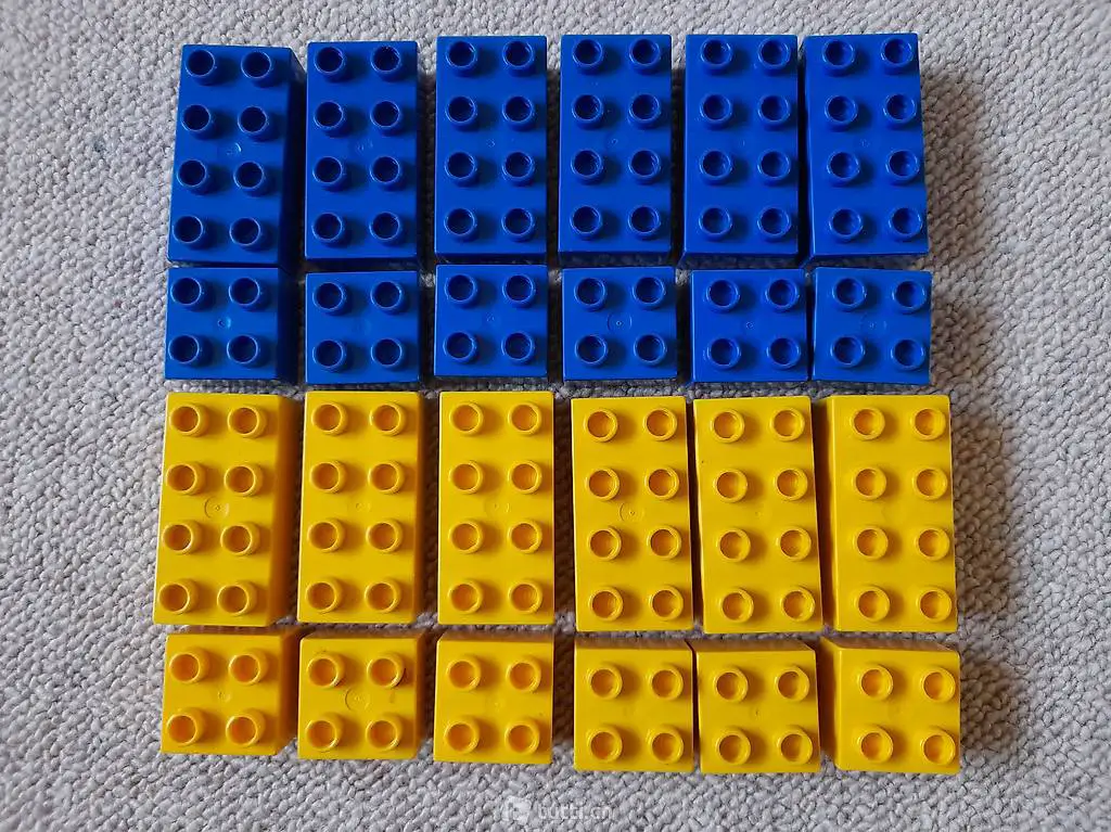 Lego Duplo 12x 4er Steine + 12x 8er Steine (1 )