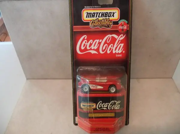 MATCHBOX CocaCola 1957 Corvette 1:64 von 1999