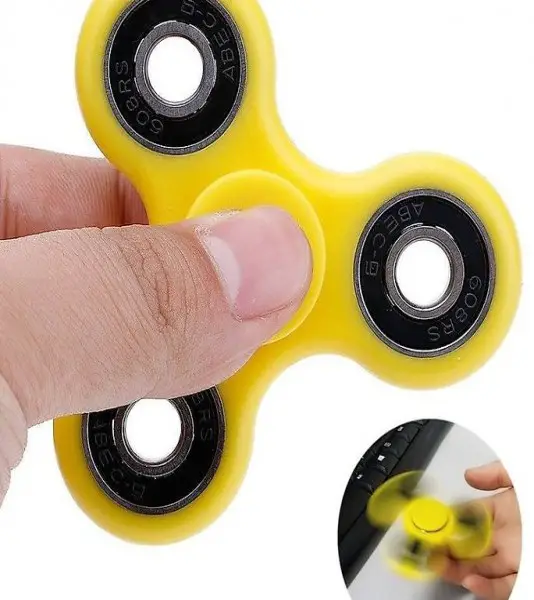  Portofrei Gelb Hand Spielzeug Fidget Spinner Finger