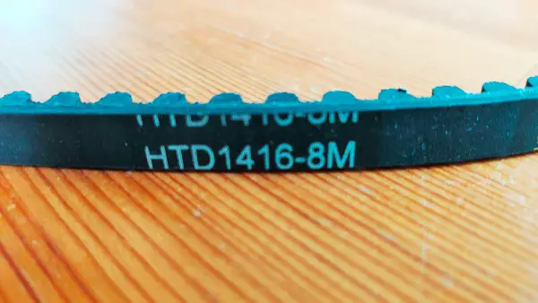 Zahnriemen Timing Belt HTD 1416-8M-10 NEU!