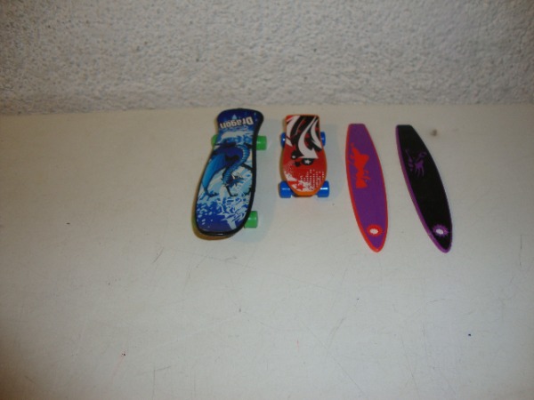 Spielzeug Rollbretter+Surfbretter