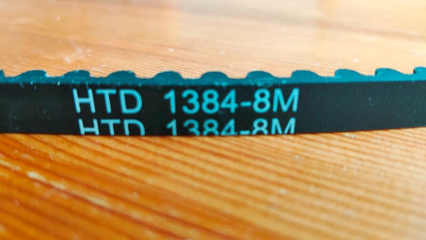 Zahnriemen Timing Belt HTD 1384-8M-10 NEU!