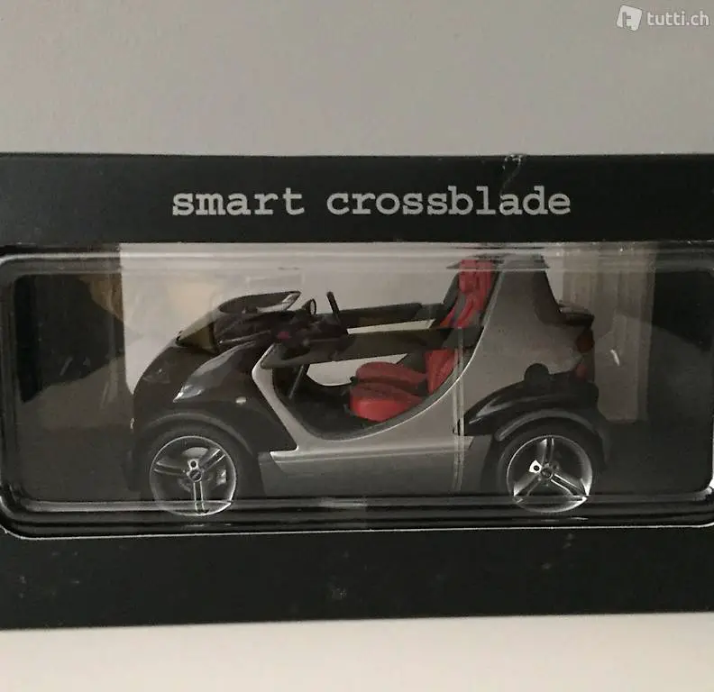 Smart Crossblade 1:18 Neu