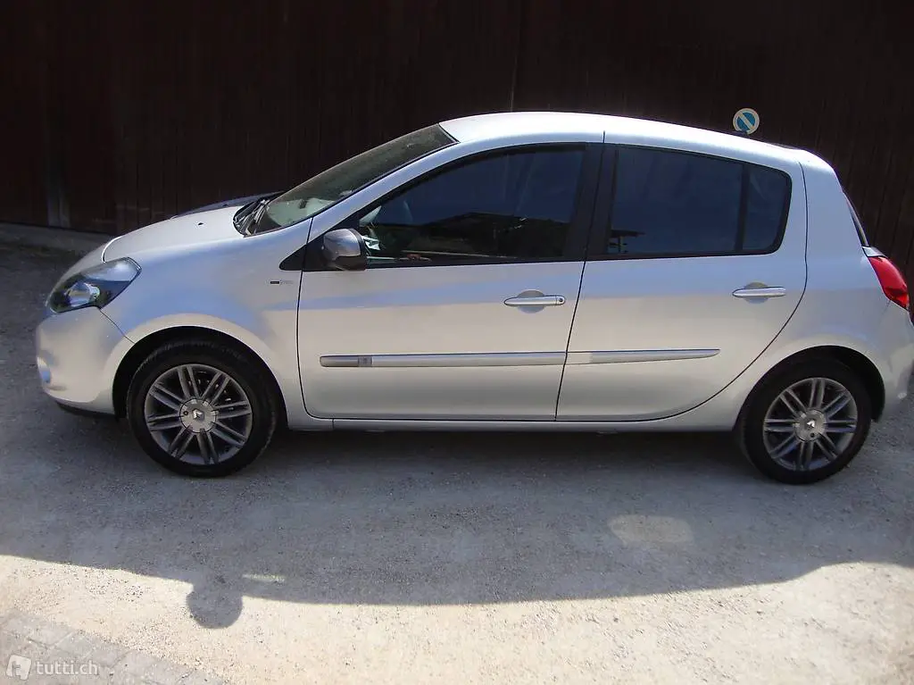 Renault Clio 1,6 16v 112PS Night & Day