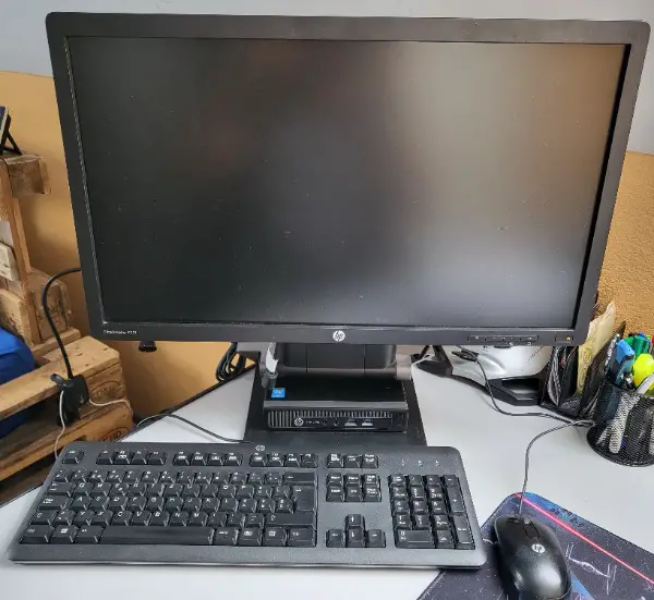PC- Set HP ProDesk 400 & HP Bildschirm EliteDisplay E231