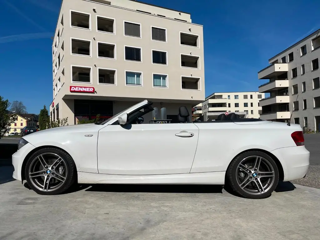 BMW 1er Reihe E88 Cabrio 135i BMW 1er Reihe E88 Cabrio 135i