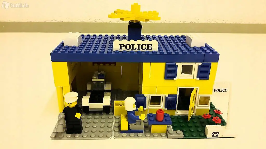 Lego Polizeistation + 2 Fzge 600 + 601