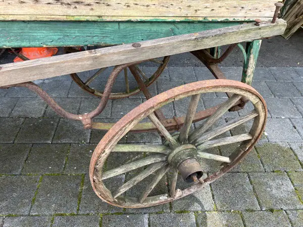 Antiker Leiterwagen zum restaurieren