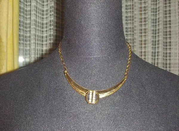 Modeschmuck Halskette mit Strass Steinen