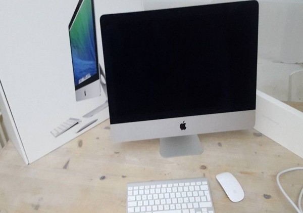  iMac 21,5 Zoll dünnes Modell 1TB HDD 8GB RAM top-Zustand