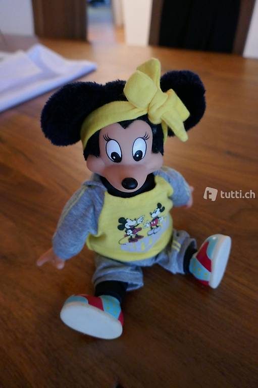 Minnie Mouse Doll (2)