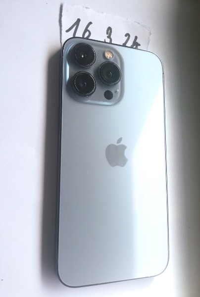 iPhone 13 Pro Max 512GB Sierra Blau