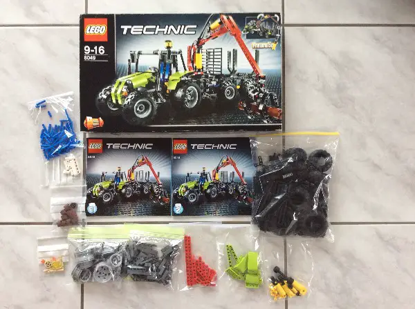 Lego Technic Forsttraktor 8049, mit Originalverpackung